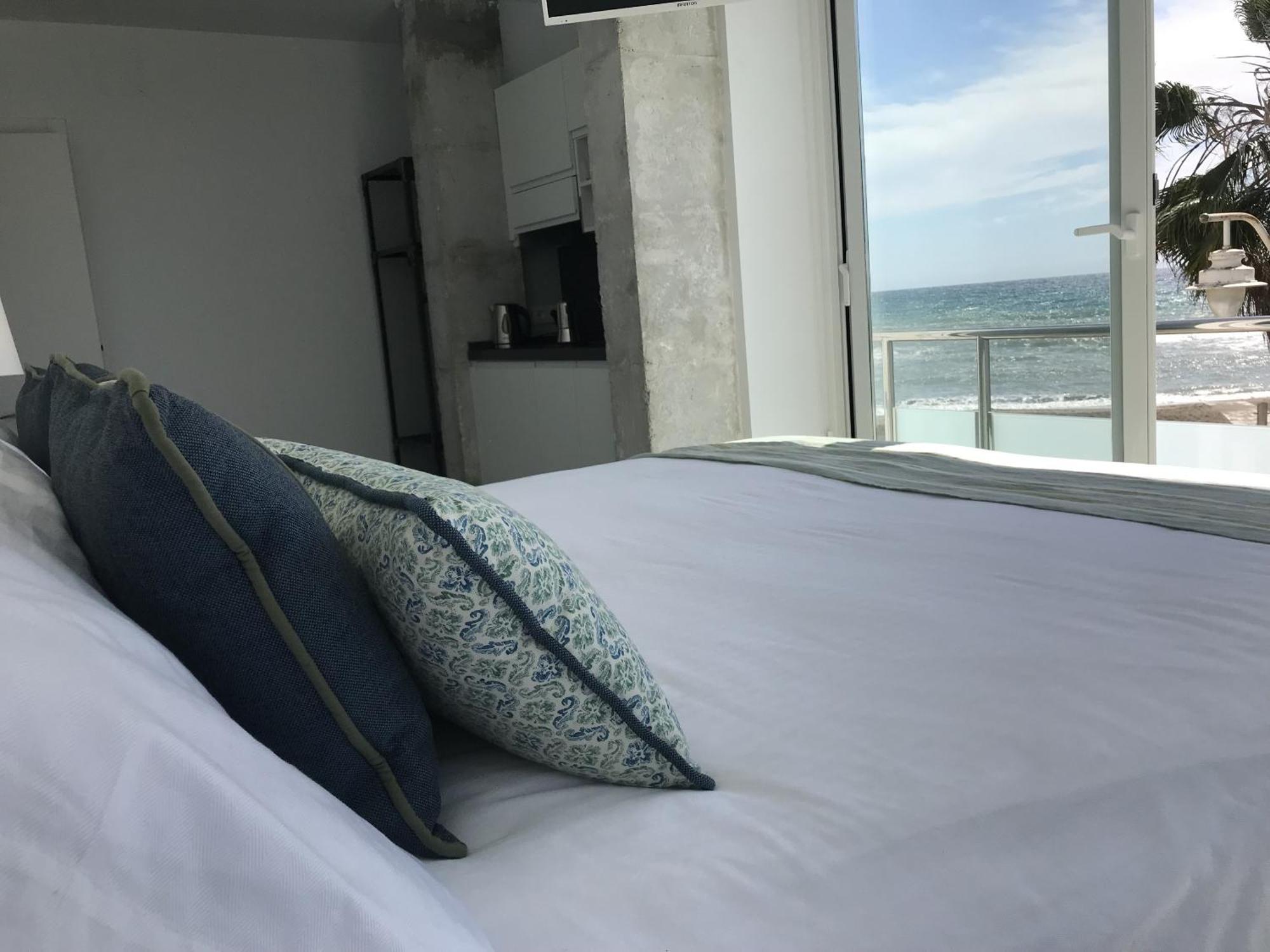 Apartments-Oilan11 - Estudios En Primera Linea De Playa Pedregalejo Malaga Pokój zdjęcie