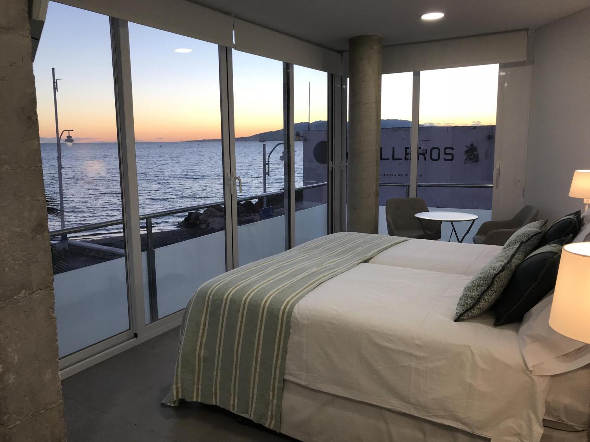 Apartments-Oilan11 - Estudios En Primera Linea De Playa Pedregalejo Malaga Pokój zdjęcie