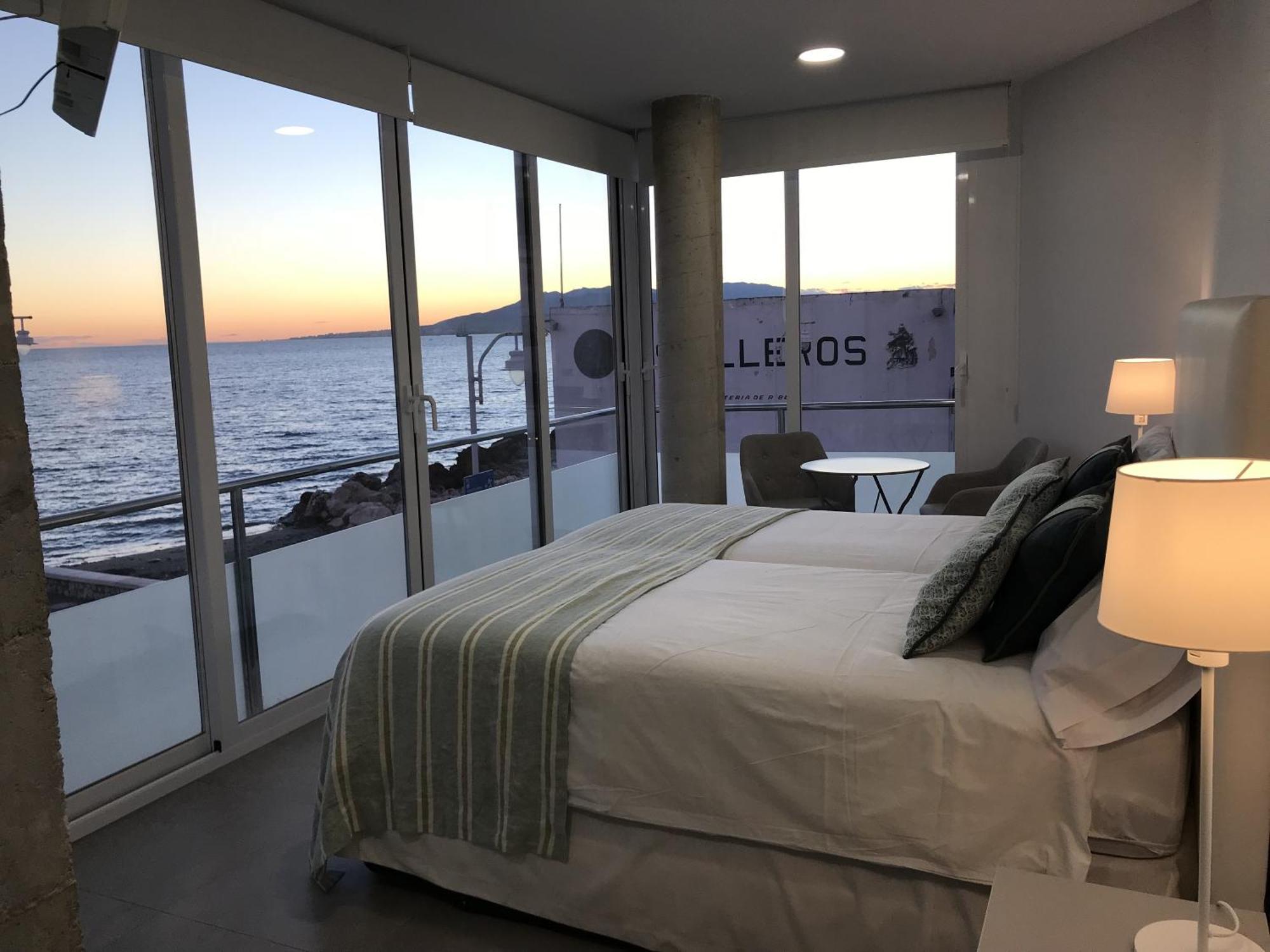 Apartments-Oilan11 - Estudios En Primera Linea De Playa Pedregalejo Malaga Pokój zdjęcie